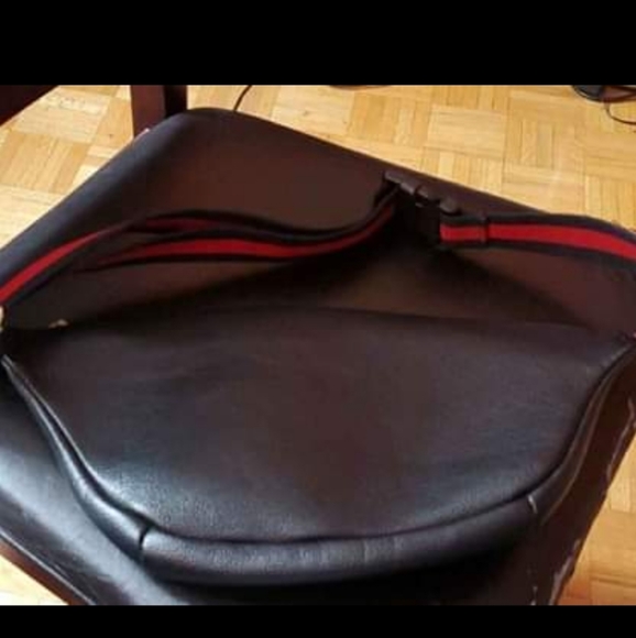 Gucci Coco Capitan Logo Black Crossbody VintageBag - Picture 3 of 6